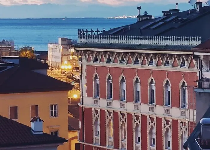 Le Petit Phare * Trieste